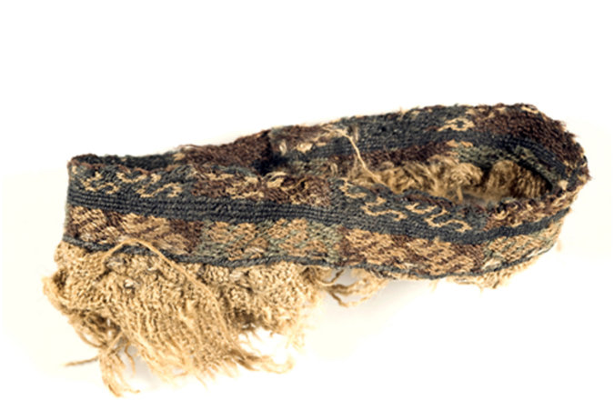 Brettchengewebter Ärmelsaum aus dem Georgenbergstollen Brettchengewebter Ärmelsaum aus dem Georgenbergstollen
