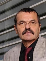 Prof. Dr. rer. nat. Hans-Joachim Trampisch Prof. Dr. rer. nat. Hans-Joachim Trampisch