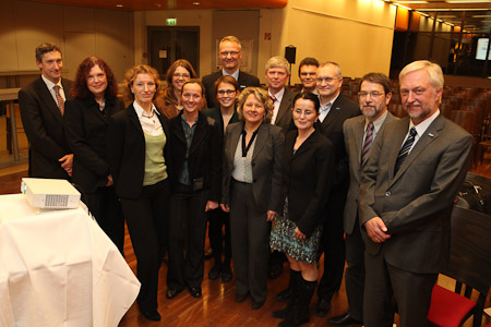 Speakers, directors and coordinators of the NRW Graduate Schools with minister Svenja Schulze