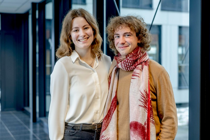  Repräsentieren die Studierenden der Ruhr-Universität im europäischen Hochschulverbund UNIC: Nina Harbecke und Alexander Lueg.