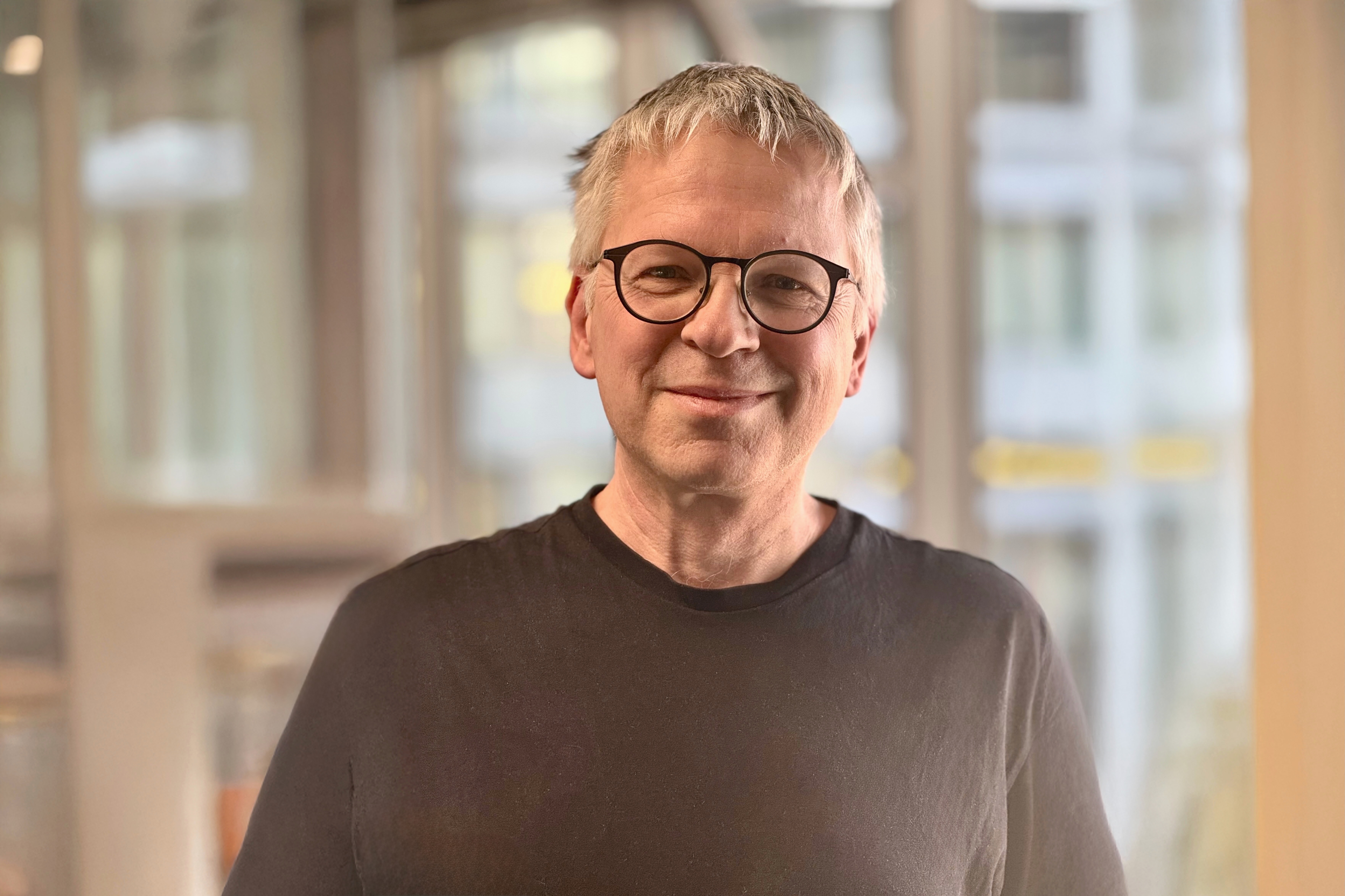 Porträt des Mathematikers Jörg Härterich
