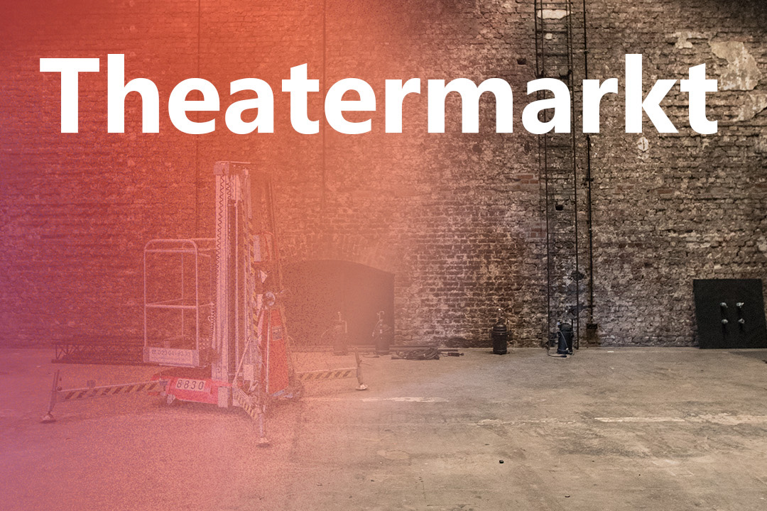 Bühnenbild mit Schriftzug Theatermarkt