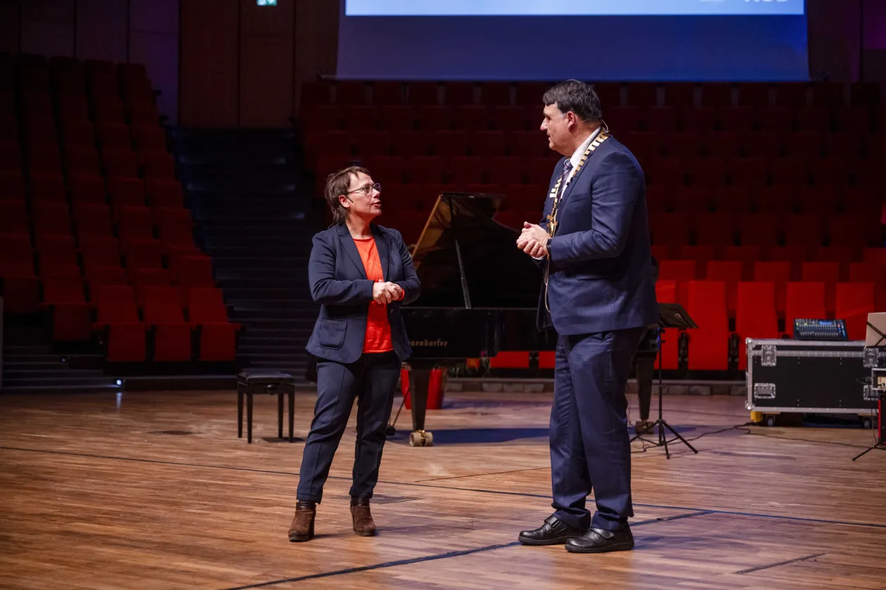 Kanzlerin und Rektor