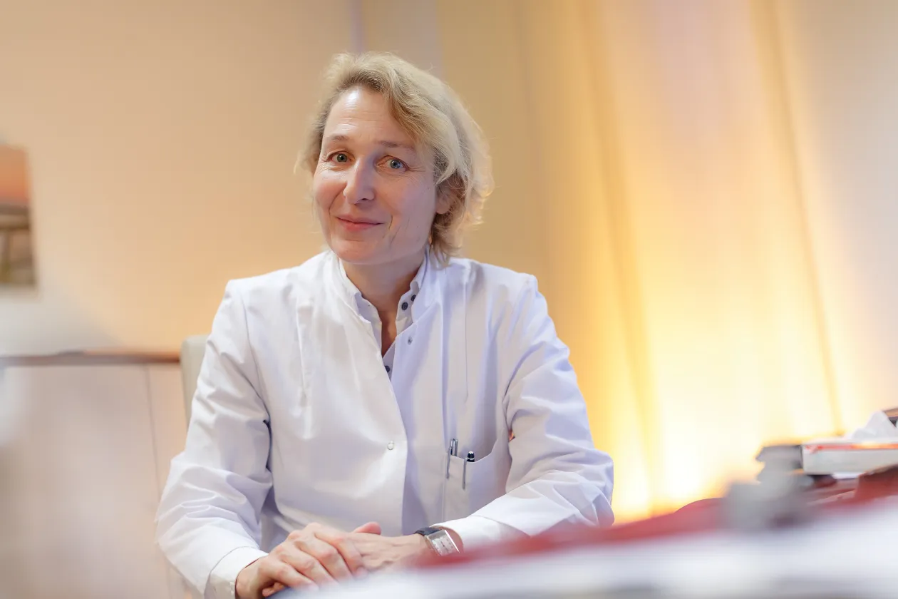 Porträt Prof. Dr. Anke Reinacher-Schick