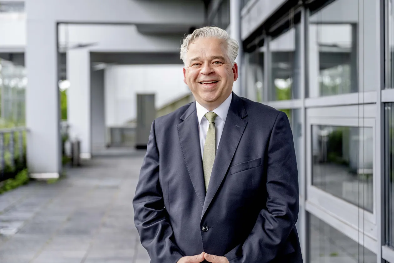 Porträt Achim Dilling, neuer Kanzler der Ruhr-Universität