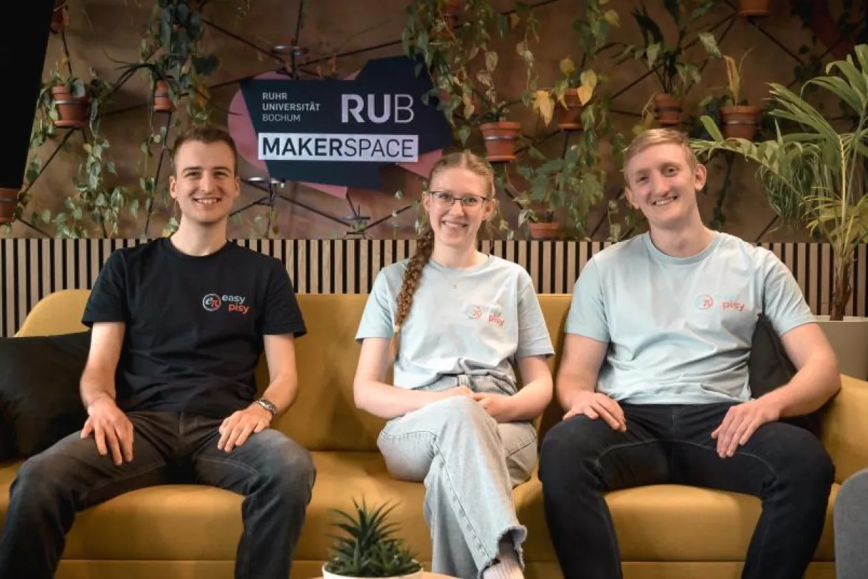 Gruppenbild, drei Menschen