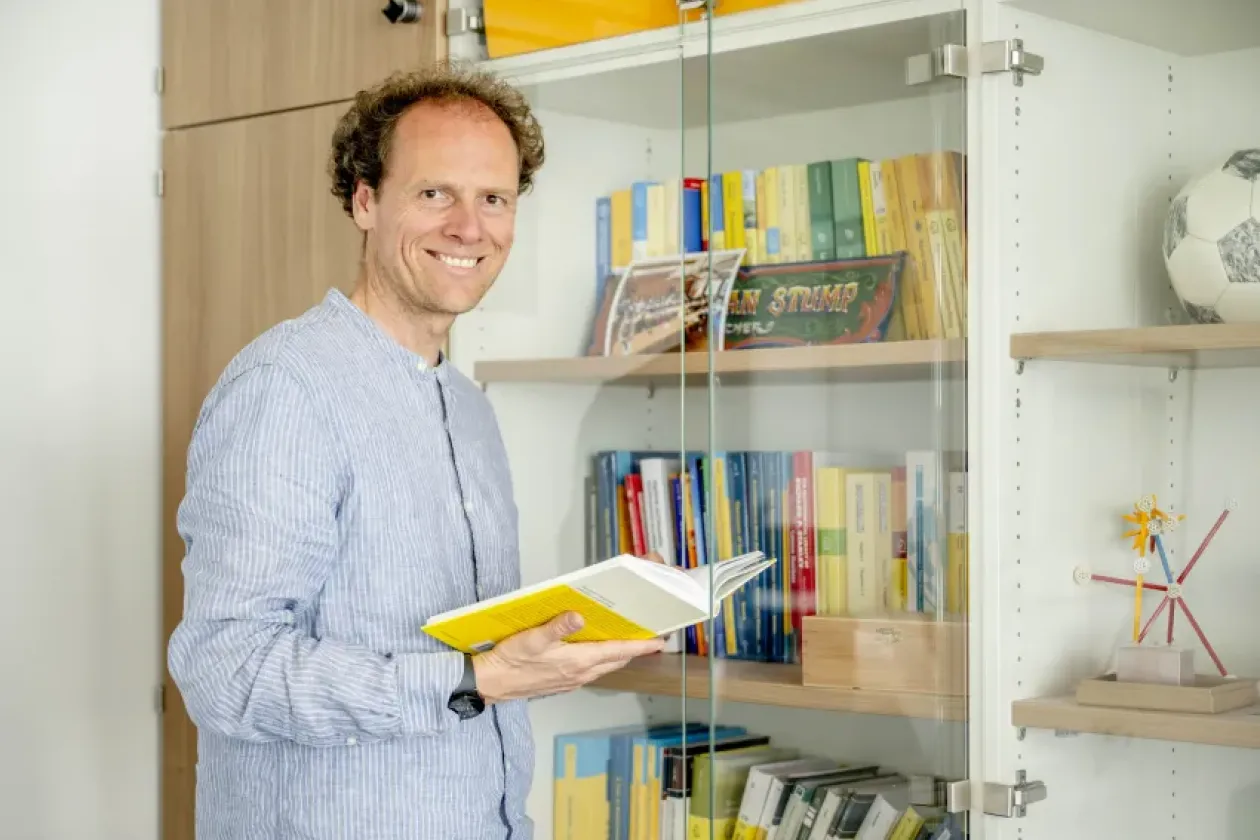 Large Language Models lösen Übungsaufgaben auf höchstem Niveau
