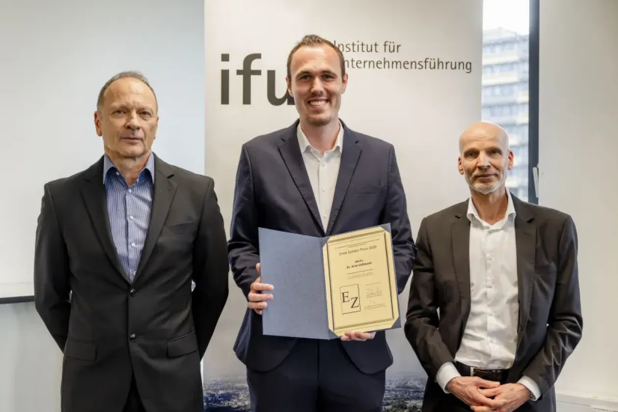 Abschlussarbeiten zu Unternehmenswerten ausgezeichnet