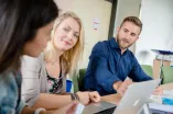 Forscherinnen und Forscher im Dialog