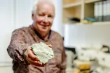 Porträt des Mineralogen Hans-Peter Schertl