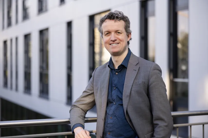 Porträt des Historikers Jan de Graaf