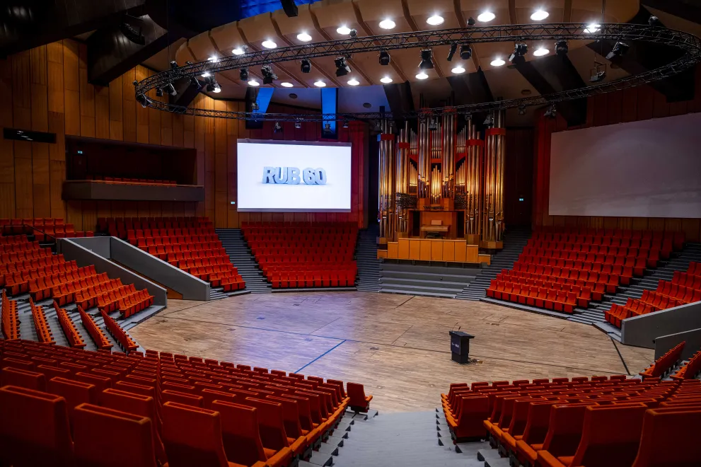 Foto: Das Audimax an der Ruhr-Universität Bochum.